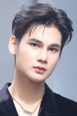 ก้องภพ บรรณทอง